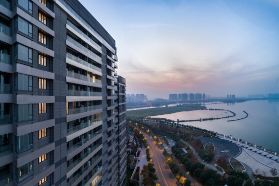 鉑悅犀湖（中國(guó)土木工程詹天佑獎(jiǎng)優(yōu)秀住宅小區(qū)金獎(jiǎng)，全國(guó)用戶(hù)滿(mǎn)意工程）