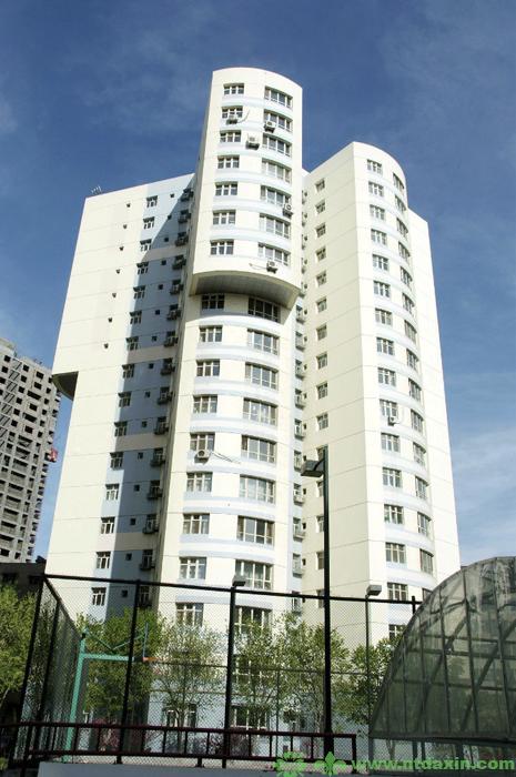 南門國際城F1高層住宅樓（新疆建筑工程天山獎、江蘇省省外“揚子杯”）